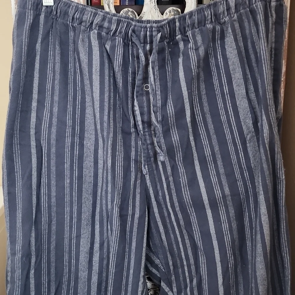 Garnet Hill Flannel Pajama Pants & Shorts XL - Picture 5 of 12